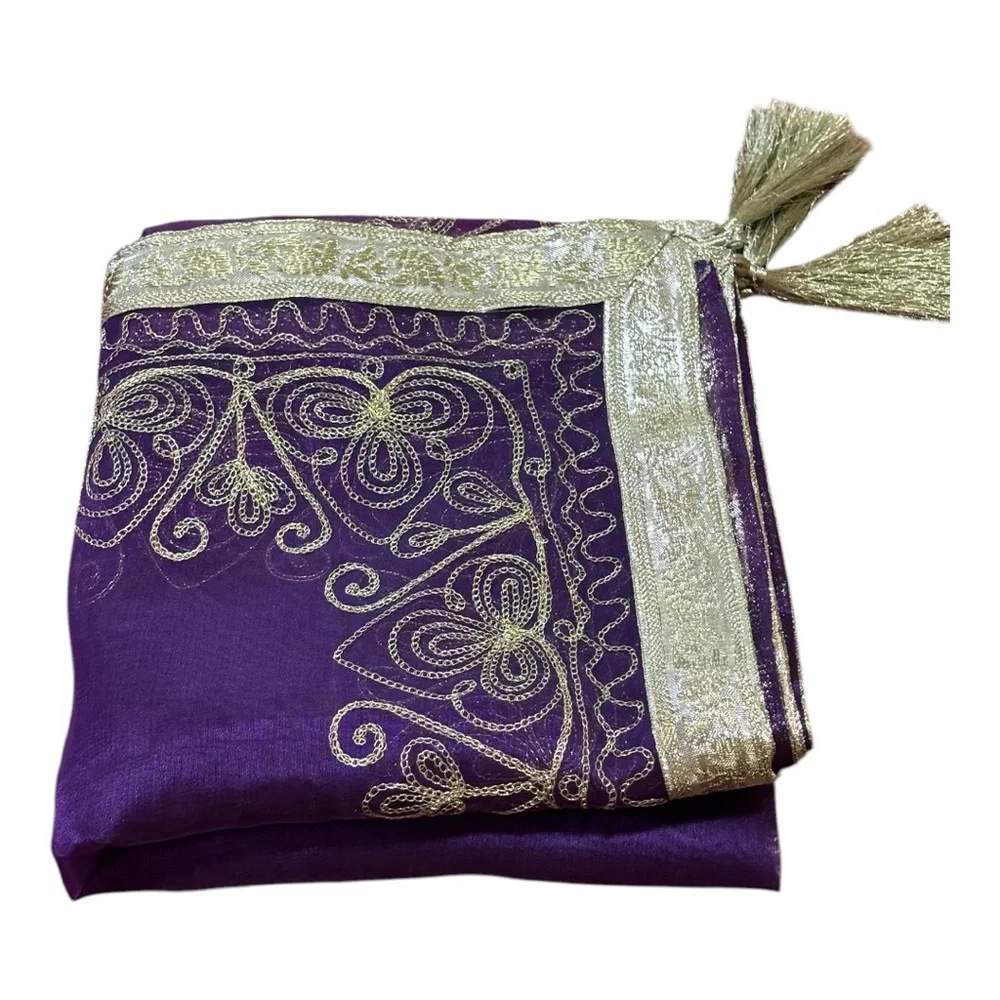 Square Hand Woven Table Cover with Beautiful Patterns and Tassels Purple/Gold